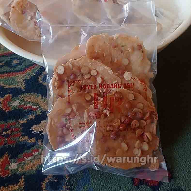 Peyek / Rempeyek Kacang